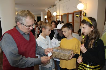 2024-12-06 10-26-36 - 0093